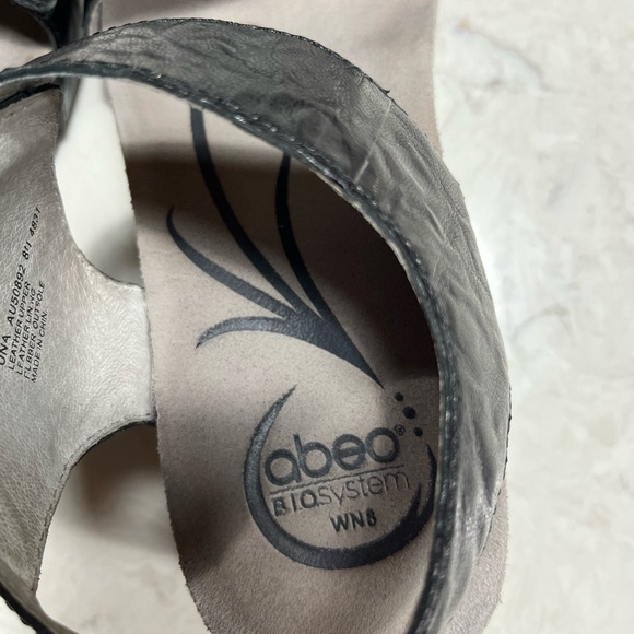 Abeo Una Wedge Sandals. - Picture 5 of 6